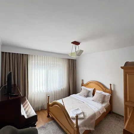Apartament Mianelly Center 3 Constanţa