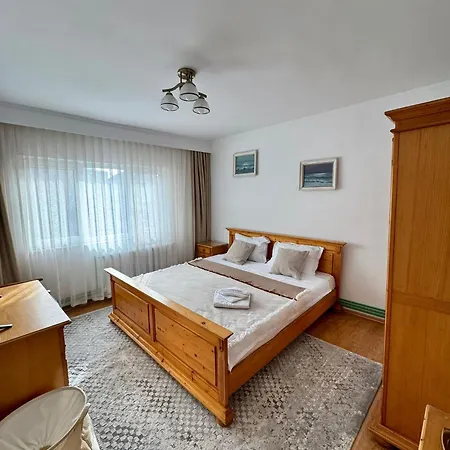 Mianelly Center 3 *
